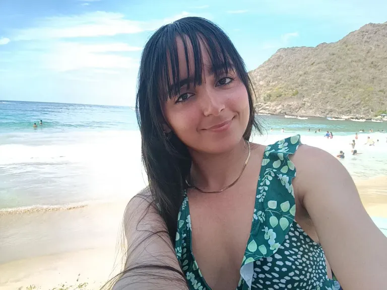 BedtoHrfxVk5pgFG_1000036893.webp
