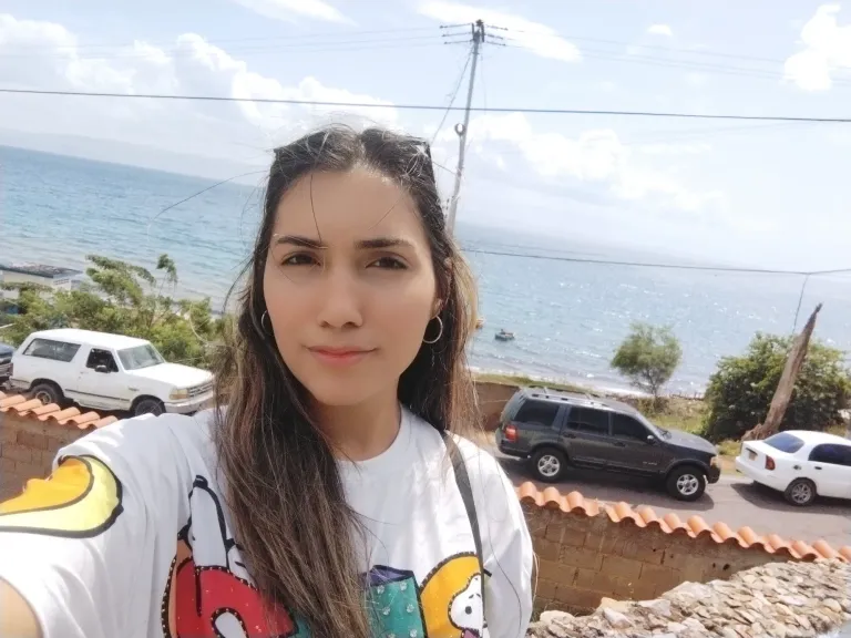 QqC5bPZrvSAG0pGc_1748012326833_111203.webp