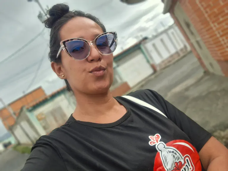 7vpLbnDGljbflTBQ_1000468453.webp