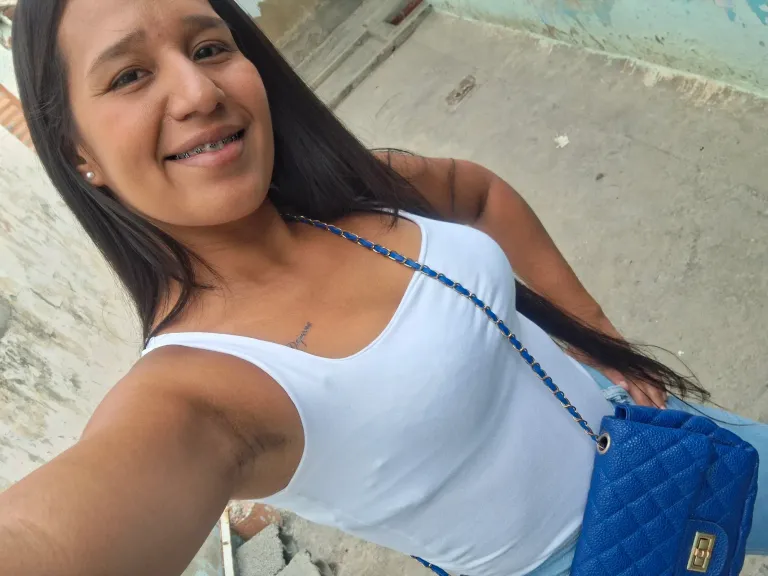 8cNgon5UaLb1gU9J_1000257771.webp
