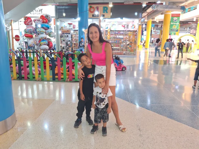 SiwKXY9EVJ2t7nlu_20250413_180117.webp