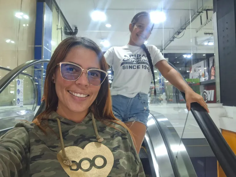 b7zaYlWcWTa8dKmU_1000418381.webp