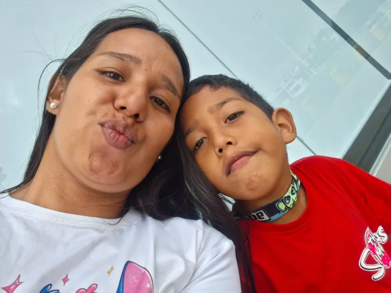 geHeBatzhlcFaOZx_1000311379.webp