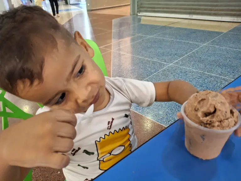 ltanmEeHZRa8x5ue_1000451196.webp