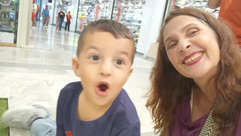 bn4oxfOatYrKgfhw_20241018_183808.webp