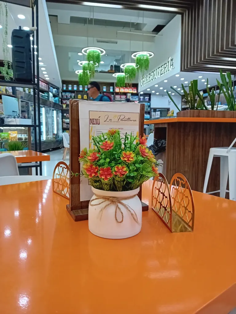 fwt3RjJUYkSfhqO3_20250210_172151.webp