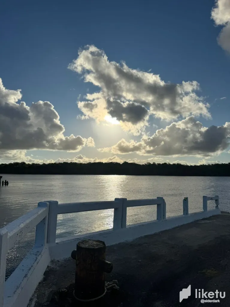 [EN/PT] A short walk on the beach