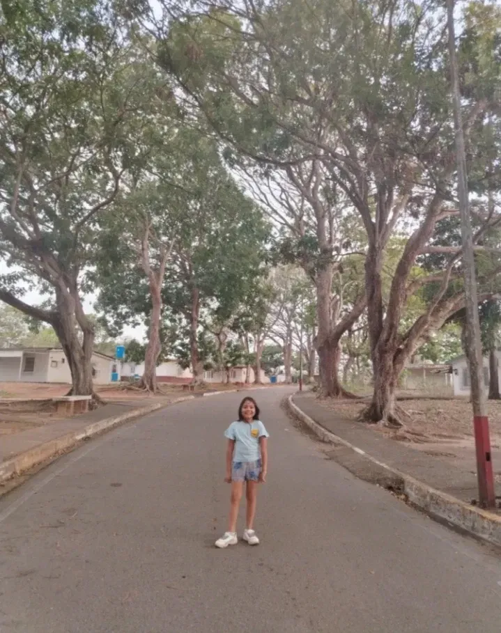 3eDLS8Vj0BSheldG_1000064195.webp