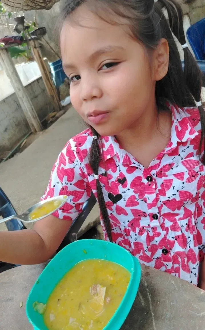 5QsHOMqi5lZXCyU7_1000070227.webp