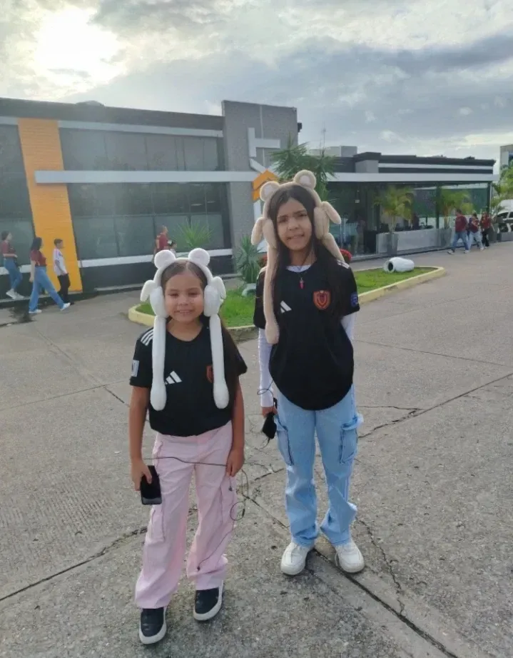 7aexwnhqgb4BQymX_1000140687.webp