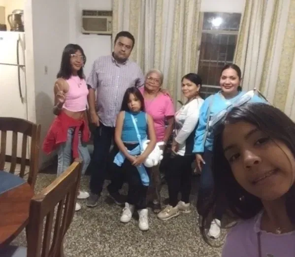 N33Ig7zn2FKuylZZ_1000224727.webp