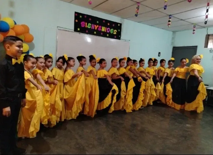 YXXUnMAWu64PIriH_1000195988.webp