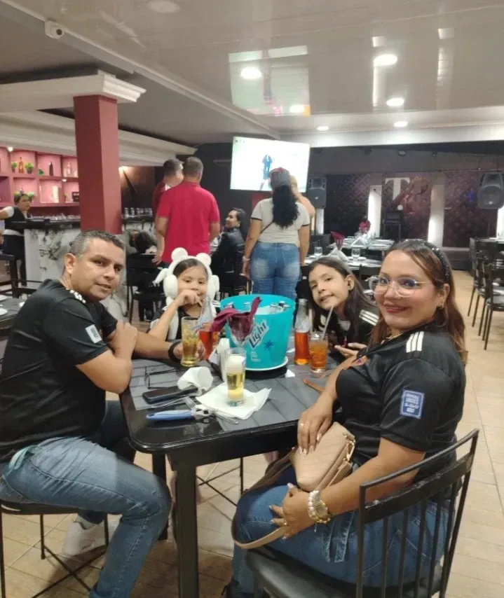 iA1eOXTGm66xFbXx_1000140686.webp
