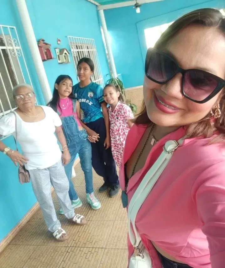 sF0u0y3ZR4AQlPzW_1000070222.webp