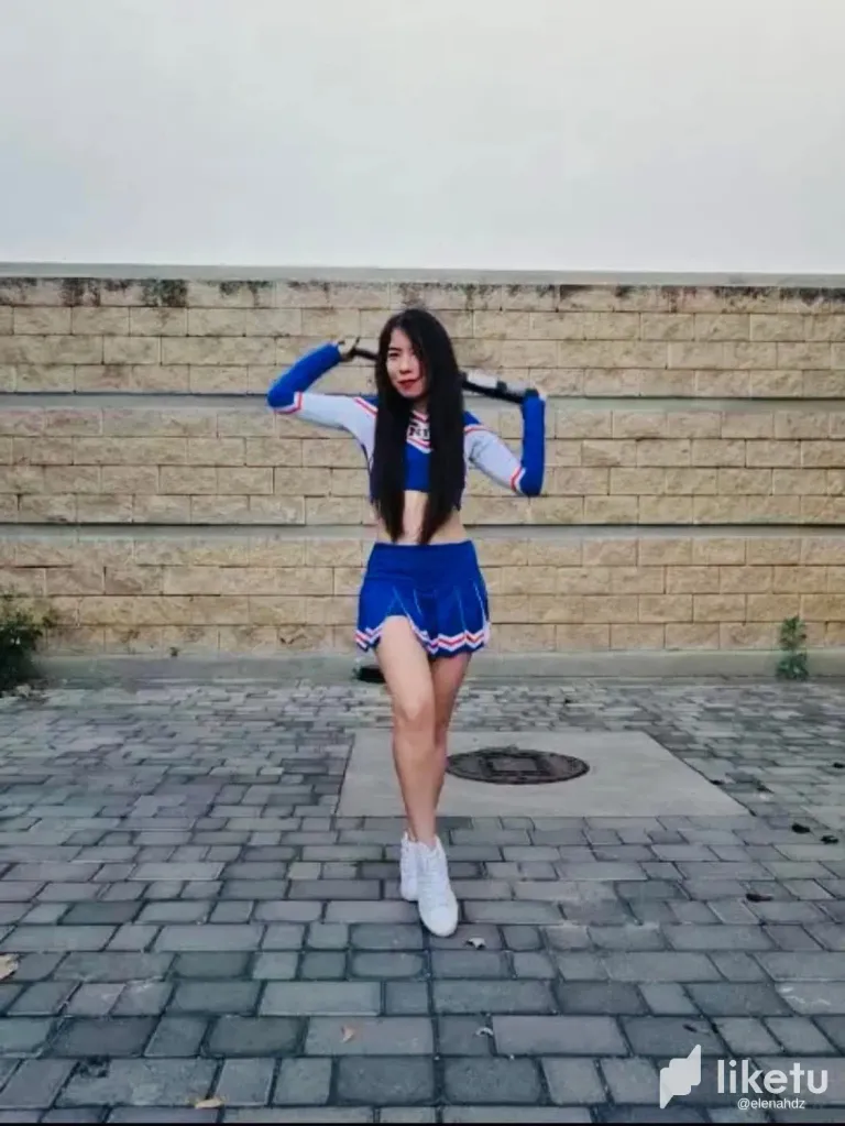 Last Cheerleader Vibe 💃 / Última Foto de Porrista 💃