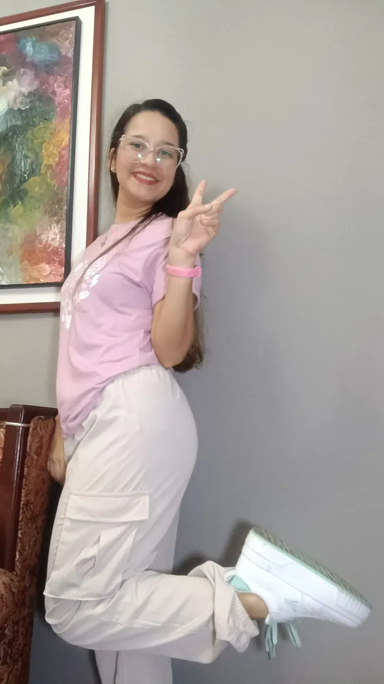 Qm8UMUiAOCd0nkZe_20250511_232214_540.webp