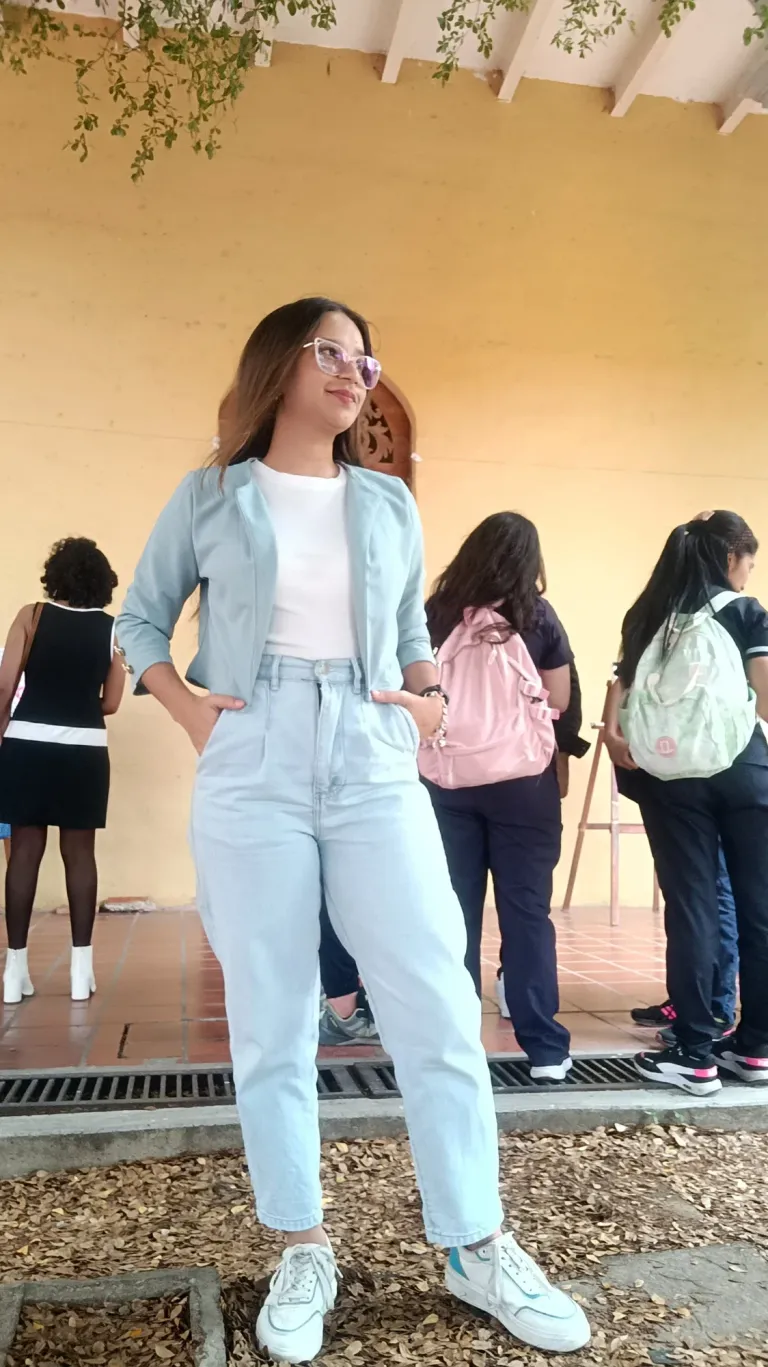 yFkBEES4uXvTFBn6_20240619_224752_310.webp