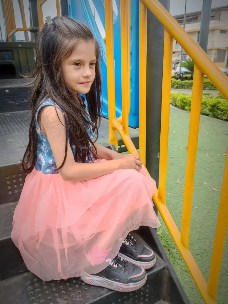 J9b37kCdSNkmx1TT_1000977857.webp