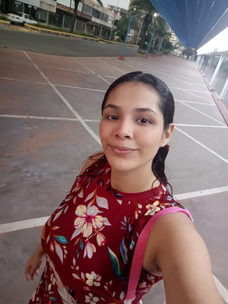 PIt7hXPSXnLqFd5G_1000085365.webp