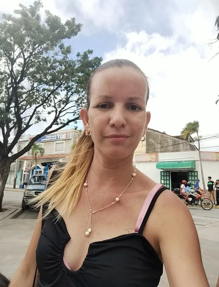 97vJiCnqrsA4BoUT_1000045983.webp