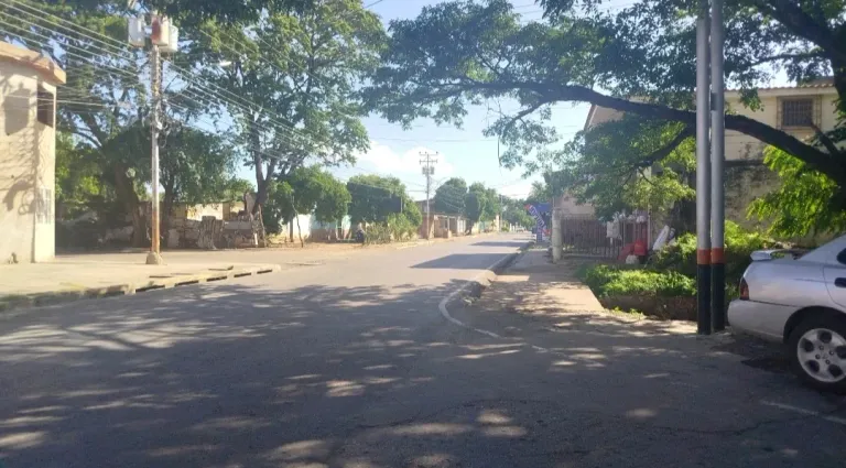 EHixMJVUu8fEpESC_1000063407.webp