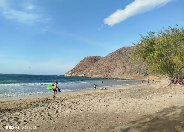 FzeX0UiQ3F2H2nD2_1000025790.webp