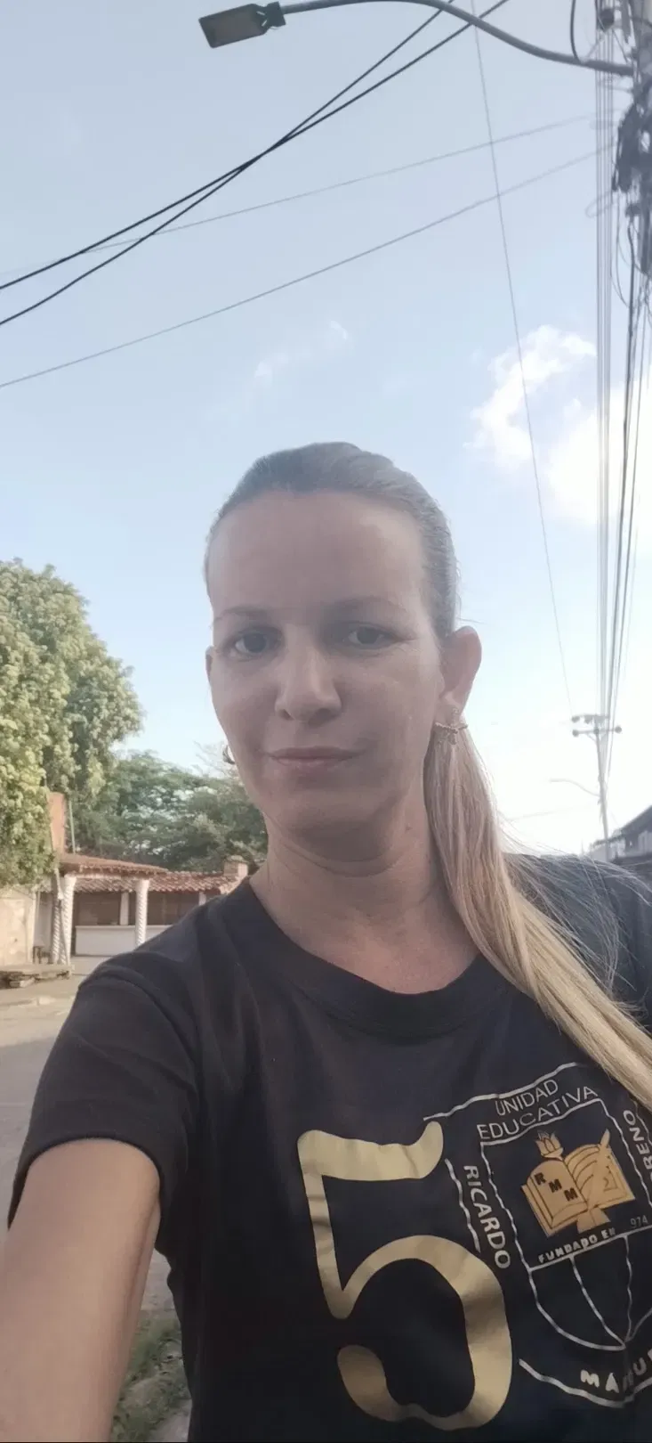 GTxEhgp5DbuxcBr1_1000059284.webp