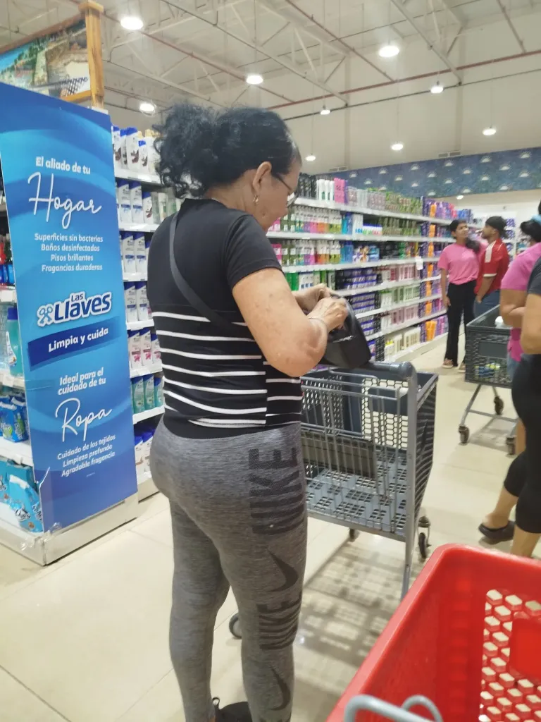 S7OR2v741xIPBl4F_1000049273.webp