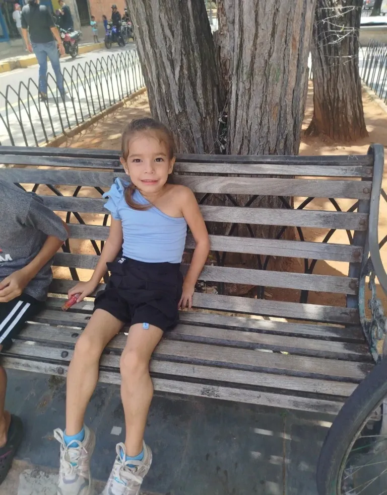 Xr7Xlp1SI8iV274a_1000068609.webp