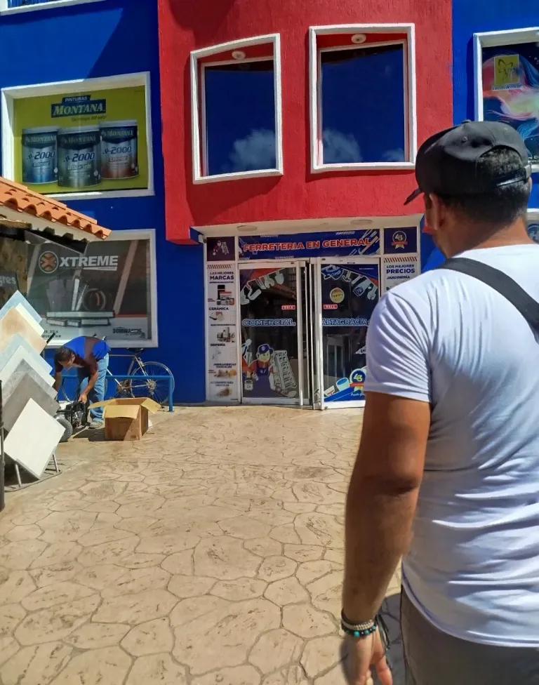 jzP7EGIatbBoWZ7D_1000084837.webp
