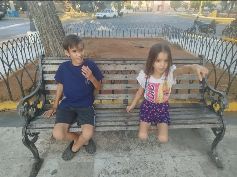 w6j0KdVMwBL6j271_1000081964.webp