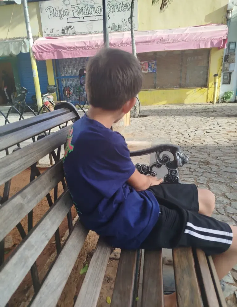 ynTLUhQbKBQh2lou_1000052106.webp