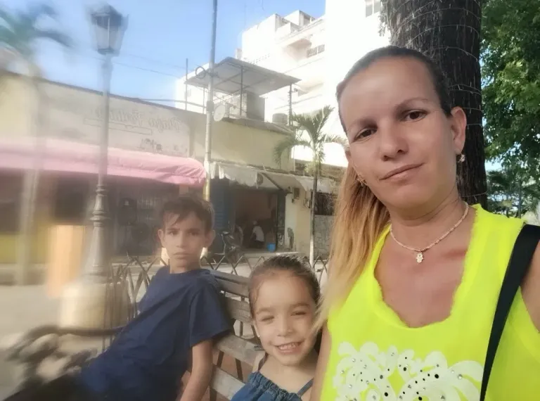 zrbtlI53arPE1MyB_1000052110.webp