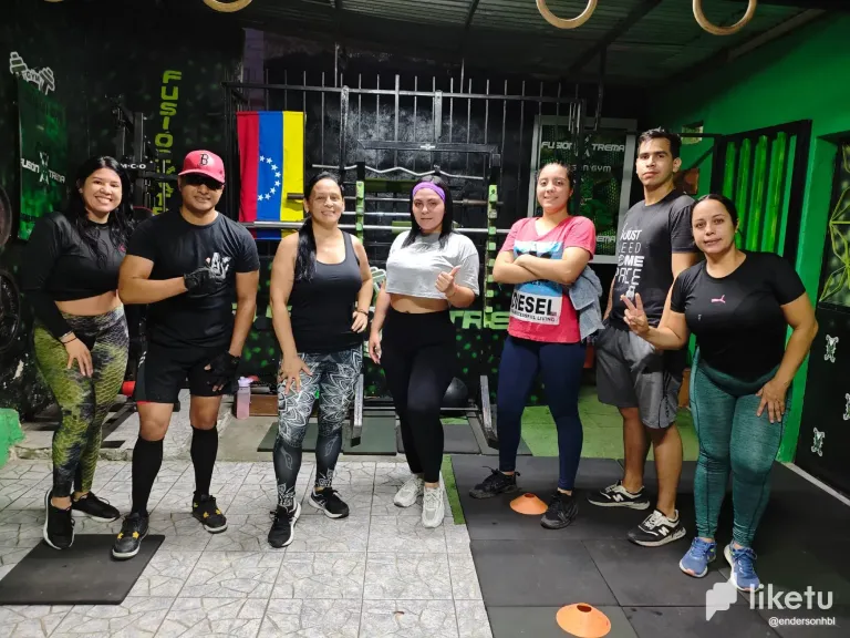 TvGpFcnS4EtFkzGP_1000166800.webp