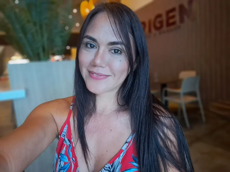 fz5eVMmKBsWS9y1c_PSX_20250513_214743.webp