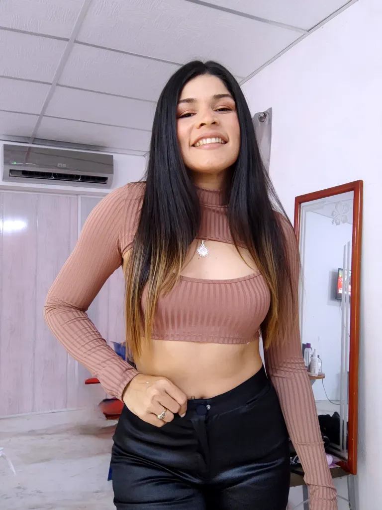 zNY8gzkdShXxF0fx_1000011969.webp