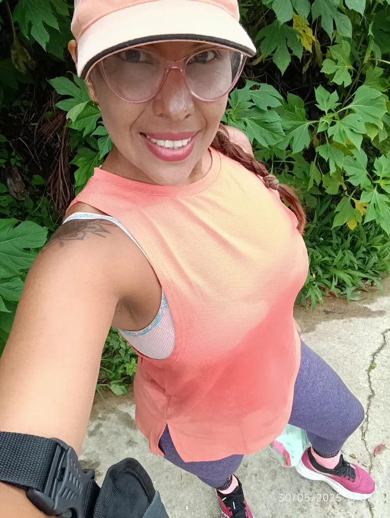 J3UNTaFFtM7ACNKS_1001921027.webp