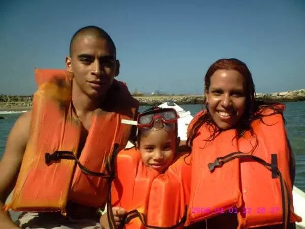 kOqVl0x1tHtjRqs6_1001896240.webp