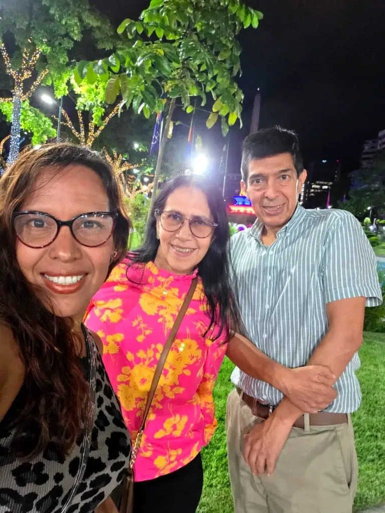 nQVWPU77HQgBPGdi_1002040534.webp