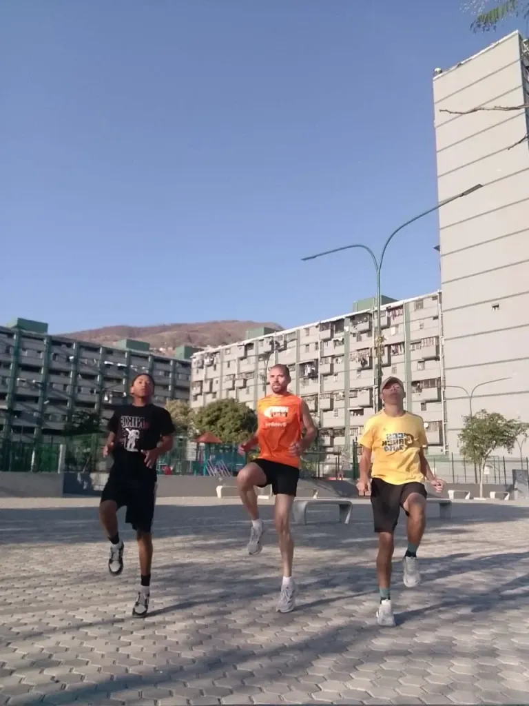 N1rHJqeaE9j4DYK6_1000405165.webp