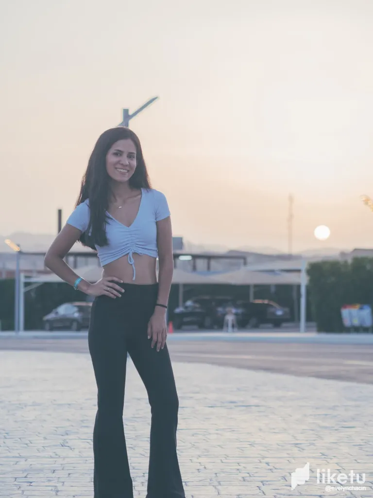 uyvvdicOFTb6gInE_P5130409.webp