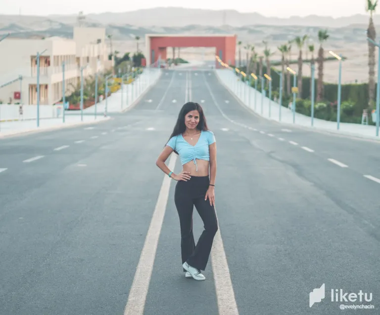 vMWq62PLSUsml7hF_P5130430.webp