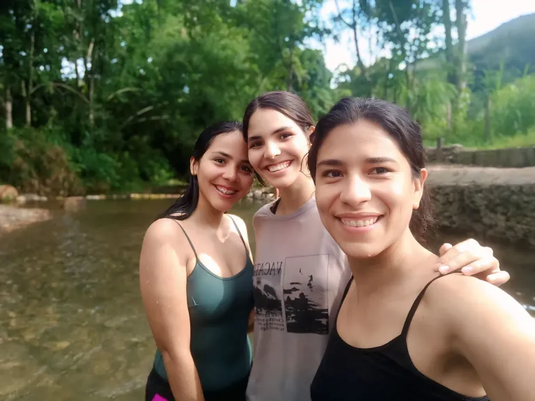WaOkzbXeclwZMlgs_1754095246166.webp