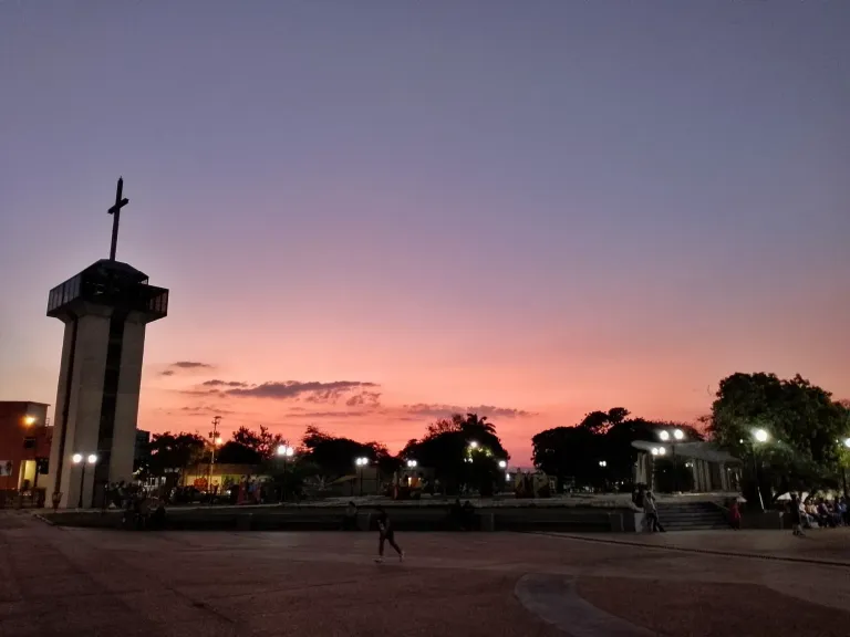 kNjujJ34PJ7yJODt_1000505142-01.webp