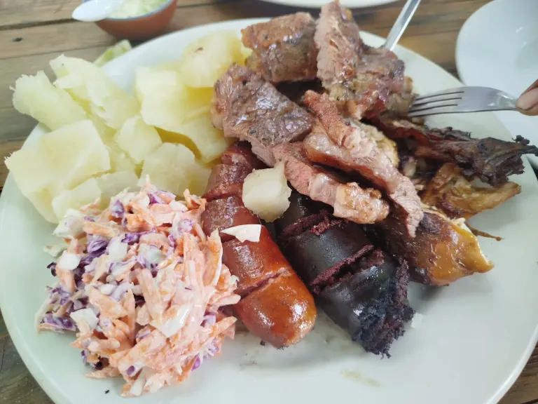 7JhxlhnnCXLhiDab_1001335885.webp