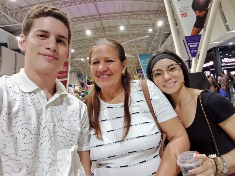 clwtv906e00sc0isz5pocbn3i_IMG_20240511_191611-01.webp