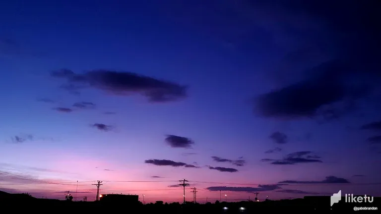 cljej6e1n00vw82sz6nf4ga6h_photo_4_2023-06-27_12-35-21.webp