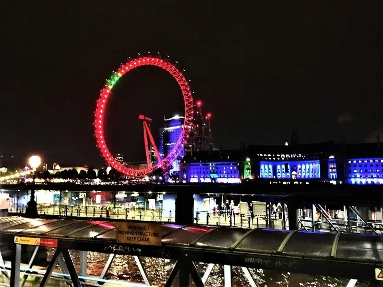 cl7ldvihg01we1gm7byg1dzab_london-city.webp