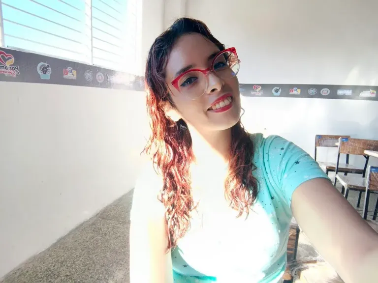 Nn7PgdbfQtliPDcy_8.webp