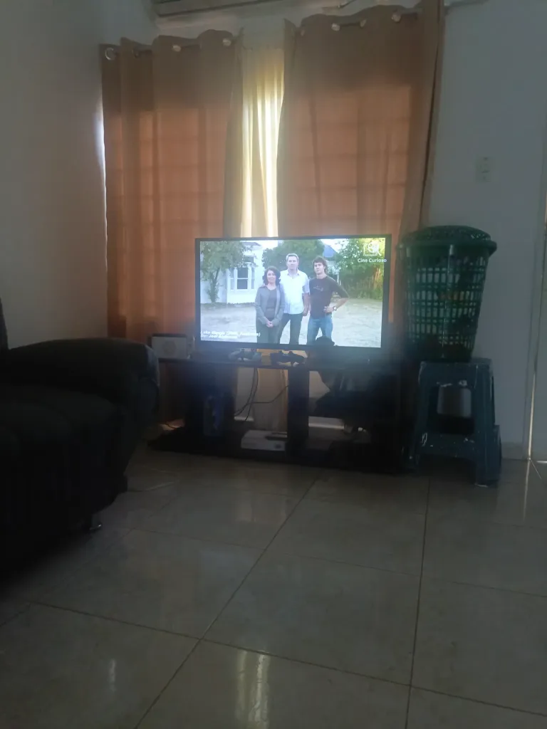 bBUEas2TOdNsvflD_1000547087.jpg